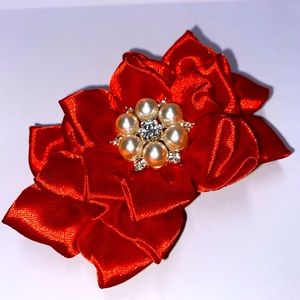 ELEGANT CLASSY STYLE WITH RHINESTONE HAIRCLIP - RED